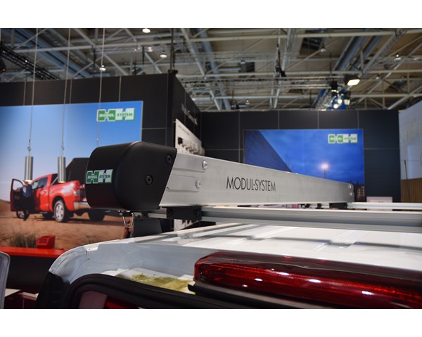 Modul-System Launch Pipe Carrier for Integrated Roof System